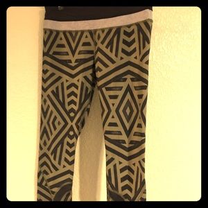 LuLu cropped leggings
